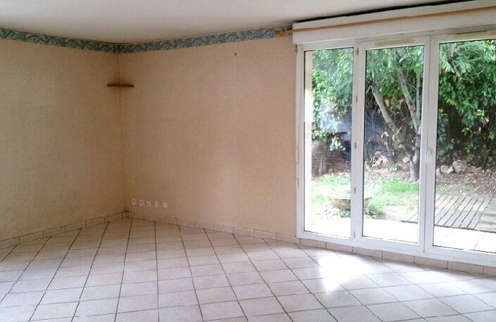 Location appartement 2 pièces 49 m² à Corbeil-Essonnes (91100) — photo 2