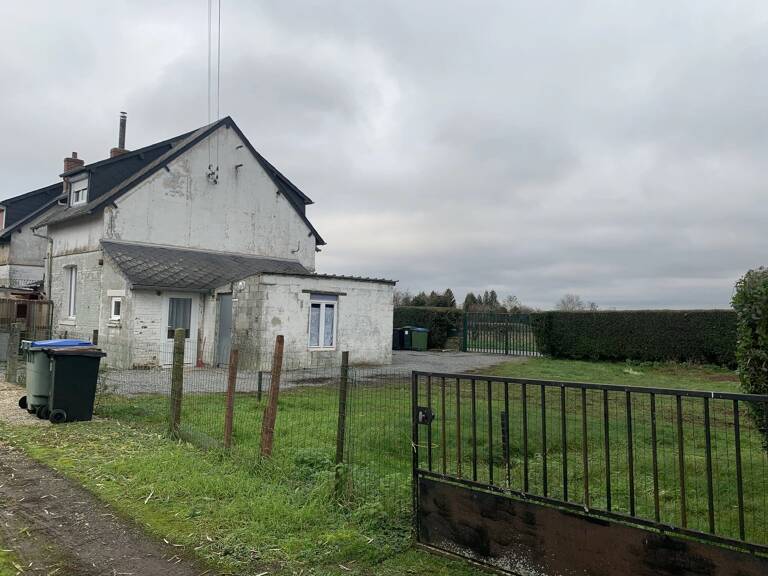 EXCLUSIVITE ! IDEAL INVESTISSEUR , SECTEUR TRELON ! — photo 1