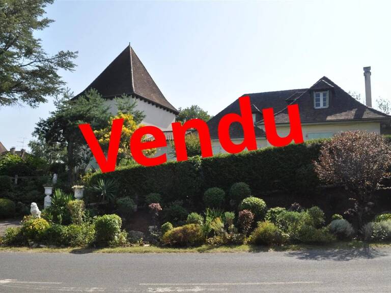 Grande maison de village avec terrain à vendre en Dordogne — photo 1