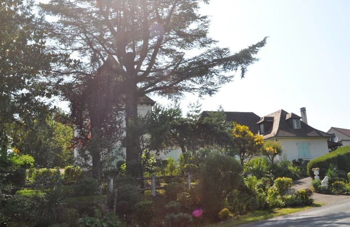 Grande maison de village avec terrain à vendre en Dordogne — photo 2