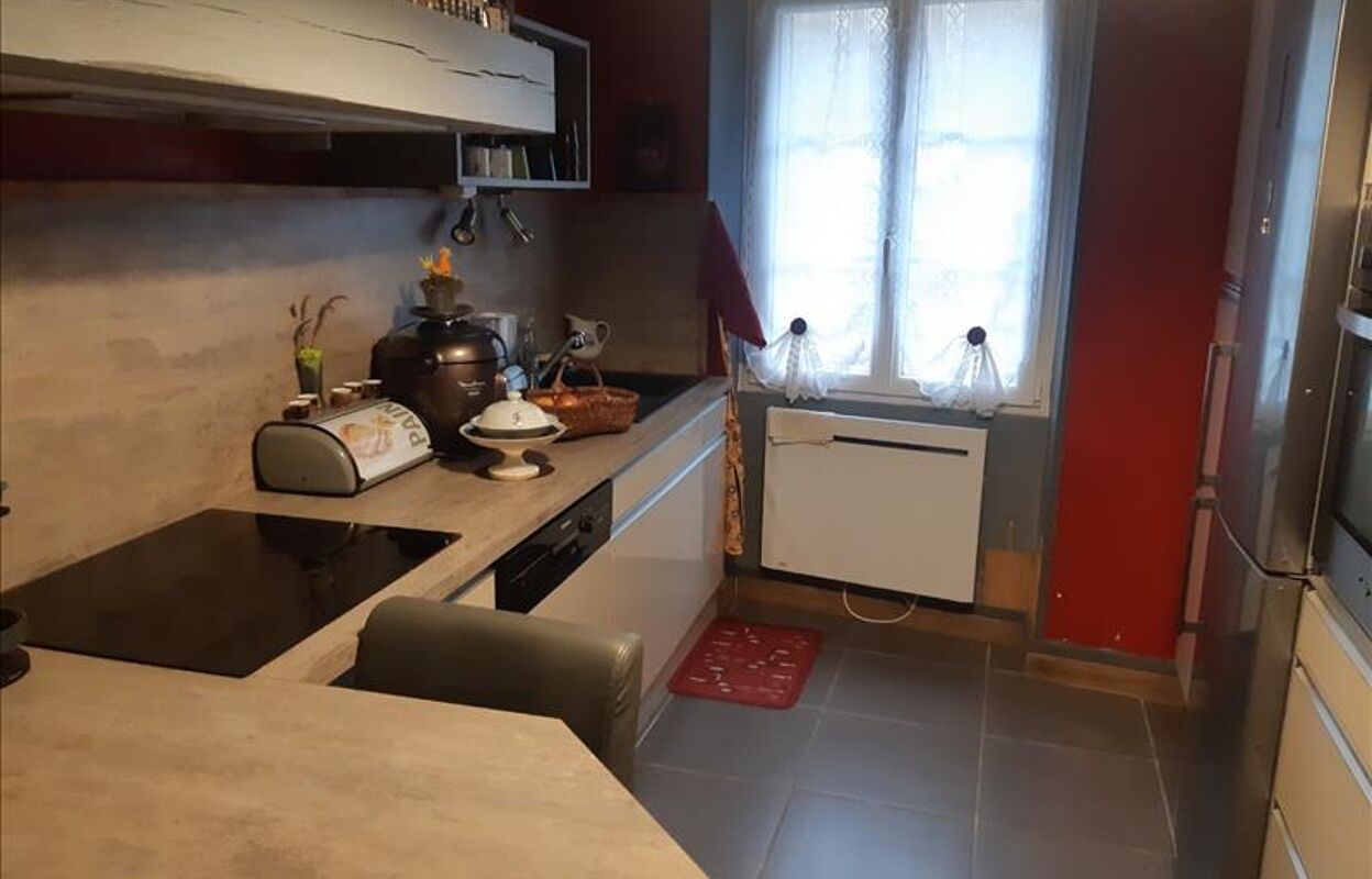 maison 5 pièces 106 m2 à vendre à Buzançais (36500)