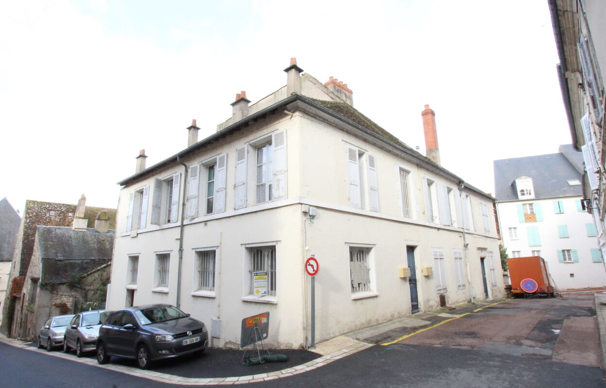 immeuble  pièces 311 m2 à vendre à La Charité-sur-Loire (58400)