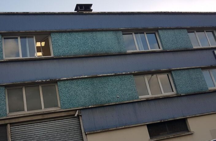 PANTIN 93500 - LOCATION - LOCAUX BUREAUX - ANCIEN - 30m2 — photo 2