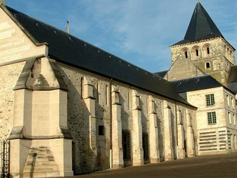 MONTIVILLIERS — photo 1