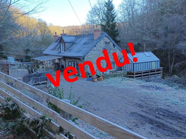 A vendre dans la Creuse un  moulin à eau et 12ha de terrain. — photo 1