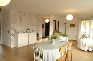 Appartement T4 + balcon + pkg + gge +cave — photo du bien