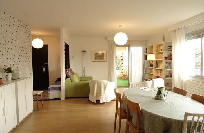 Appartement T4 + balcon + pkg + gge +cave — photo 2