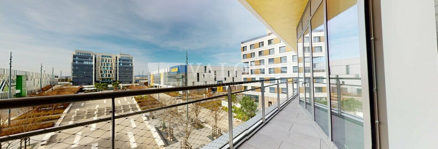 Bureau  1825 m² à louer à Vénissieux (69200)