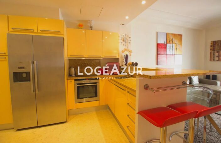 CANNES CROISETTE CARRÉ D'OR - APPARTEMENT 2 CHAMBRES — photo 5