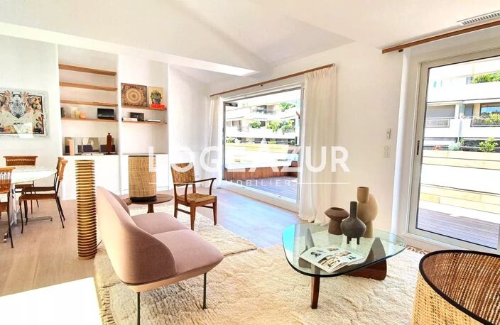 VENTE APPARTEMENT CANNES - CROISETTE TOIT TERRASSE - 2 CHAMBRES — photo 2