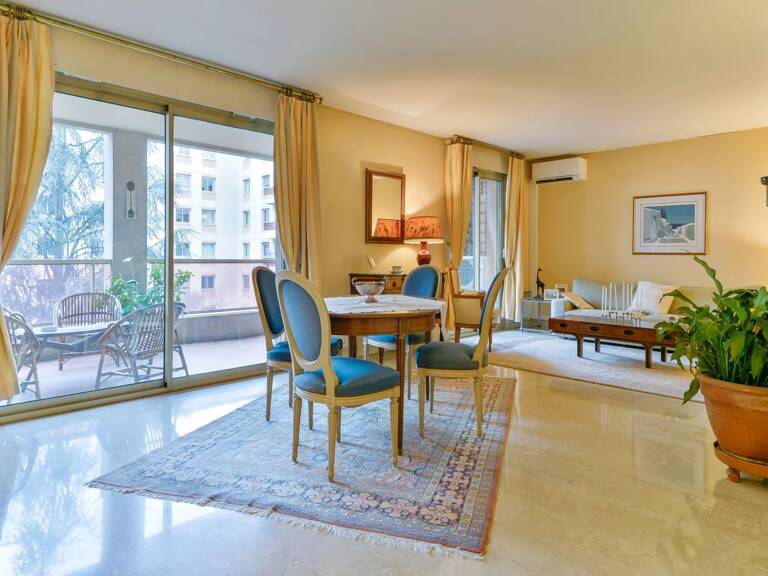 Lyon 6 - Tête d'or - Appartement de 113,52 m² - Terrasse sur jardin - 3 Chambres — photo 1