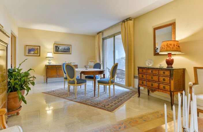 Lyon 6 - Tête d'or - Appartement de 113,52 m² - Terrasse sur jardin - 3 Chambres — photo 3