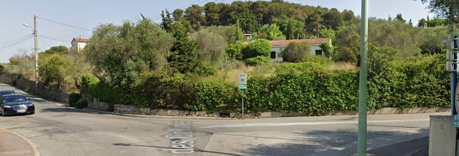 Garage  130 m² à vendre à Le Cannet (06110)