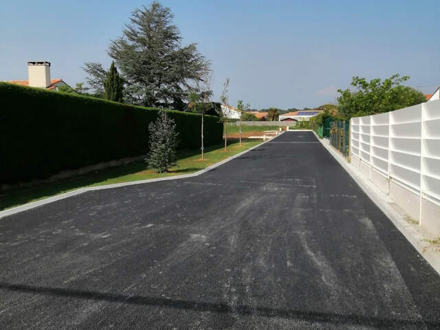 Terrain à bâtir — photo du bien