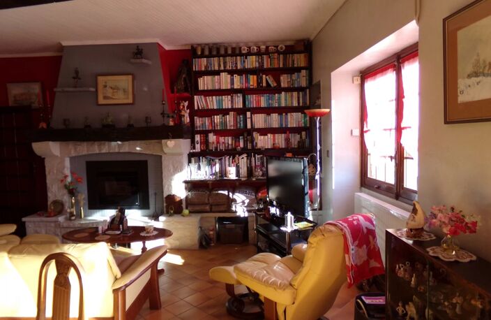 Maison de village médiavale à vendre dans le Lot — photo 3