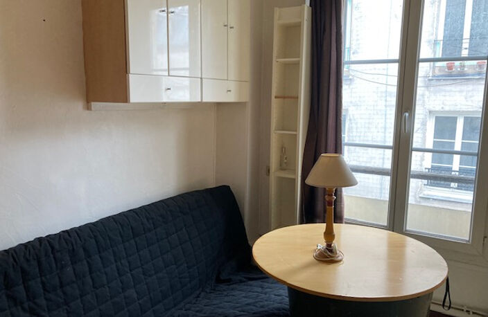 Paris 2ème-Chambre 7.25 m2, proche Montorgeuil, Rue Sainte-Foy — photo 2