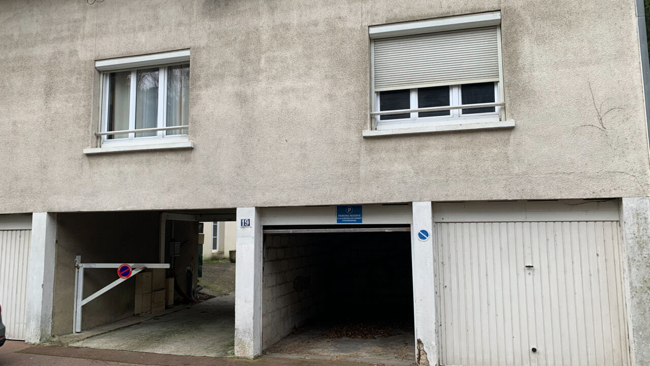 garage  pièces 84 m2 à vendre à Vendôme (41100)