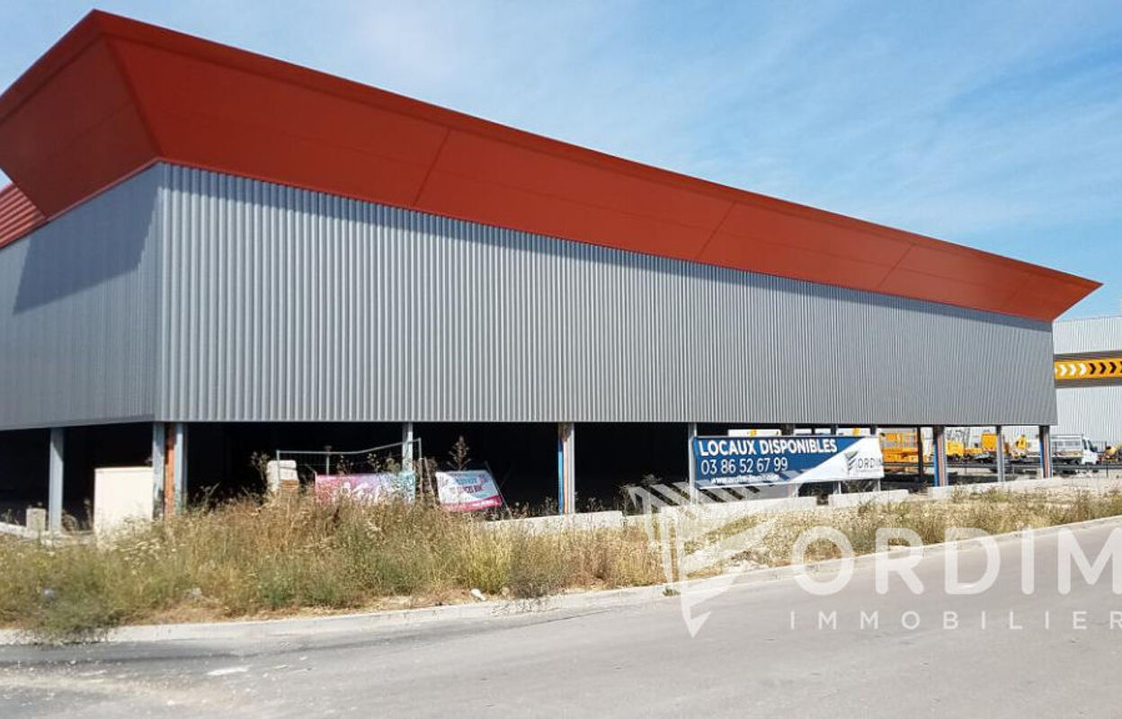 commerce  pièces 855 m2 à louer à Auxerre (89000)