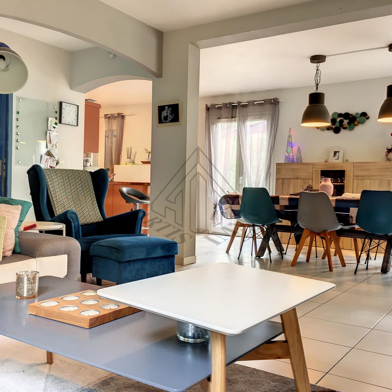 Maison 7 pièces 749000 €