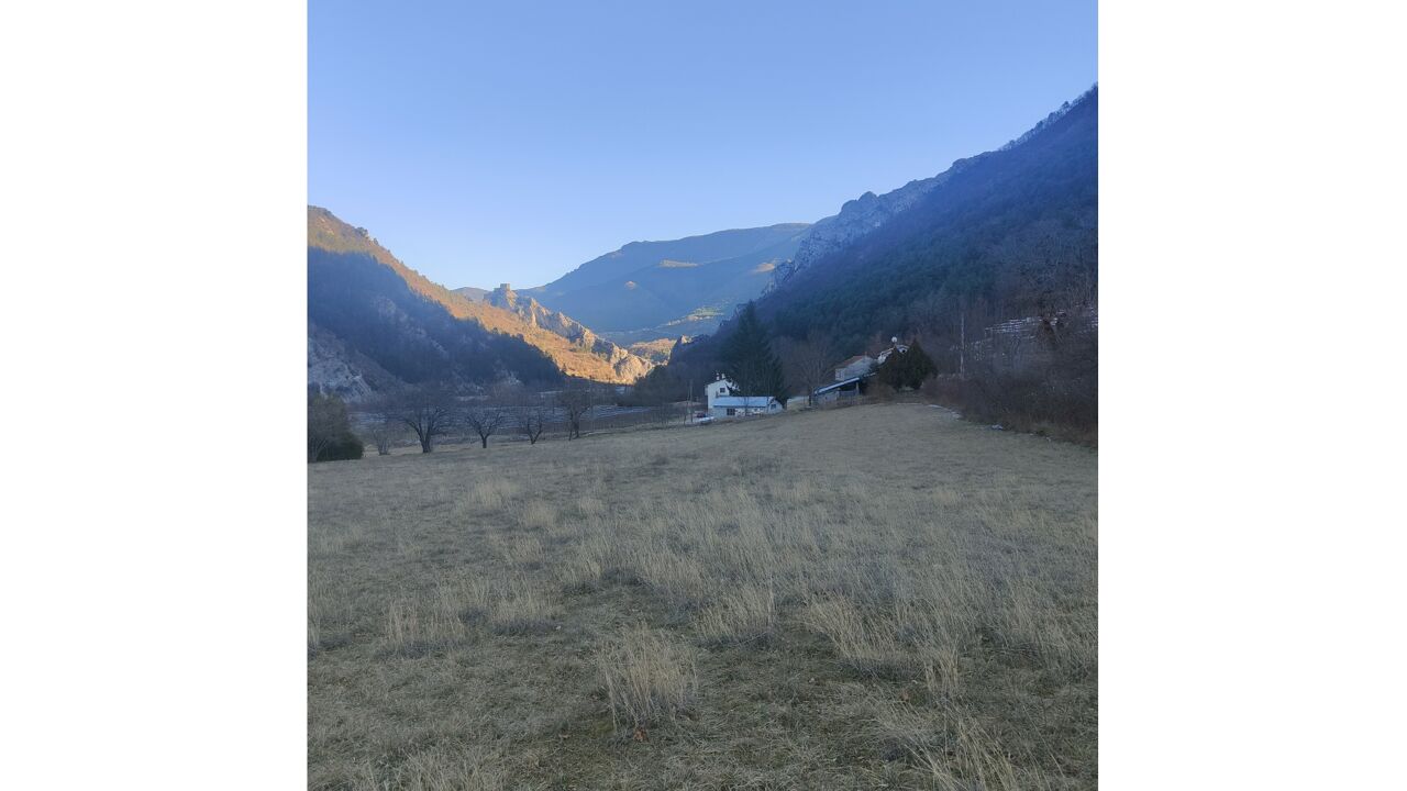 terrain  pièces 2797 m2 à vendre à Entrevaux (04320)