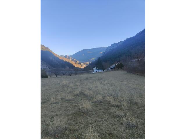 Terrain proposé à Entrevaux