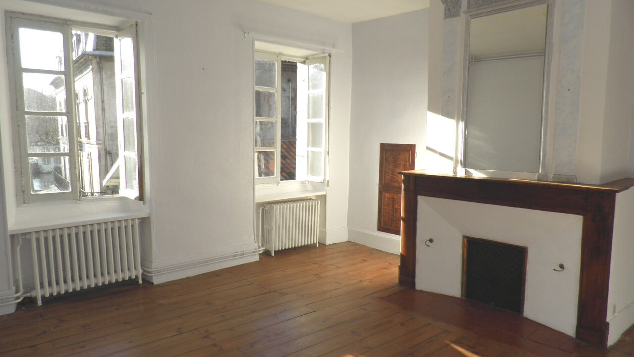 appartement 4 pièces 110 m2 à louer à Saint-Girons (09200)