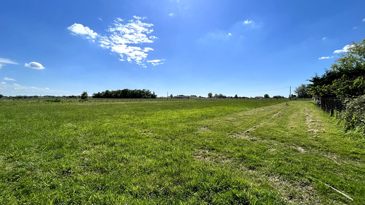 terrain  pièces 1040 m2 à vendre à Cars (33390)