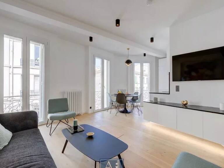 Cannes Banane. 4Pièces rénové dans bel immeuble bourgeois — photo 1