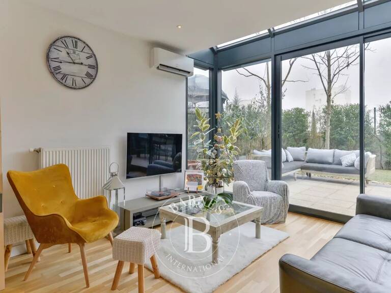 Lyon 5 - Point du jour - Appartement de 81,75 m² - Jardin et terrasse d'environ 123 m² - 1 Garages - 2 chambres — photo 1