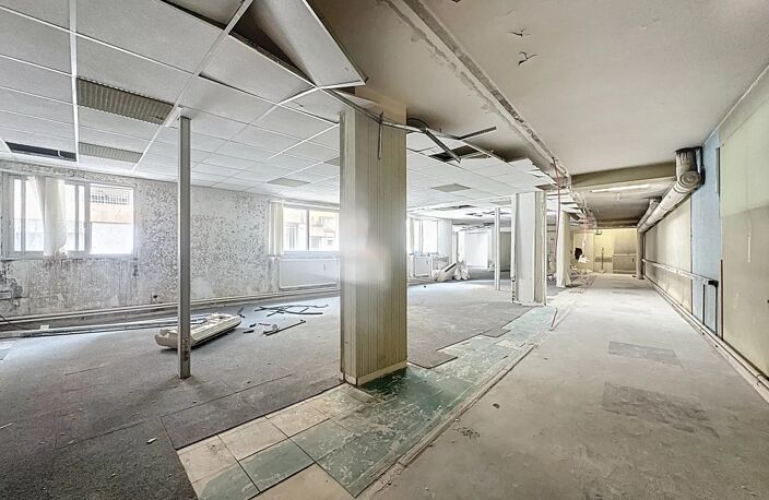LOCAUX / BUREAUX. NICE VERNIER — photo 5