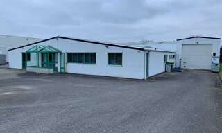 Local industriel  1180 m² à louer à Saint-Évarzec (29170)