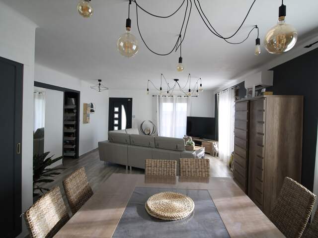 Maison coup de c?ur avec dépendance — photo du bien