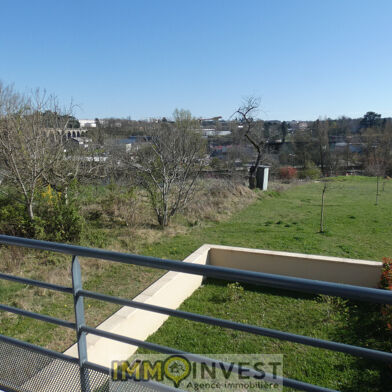 Appartement 6 pièces 262500 €