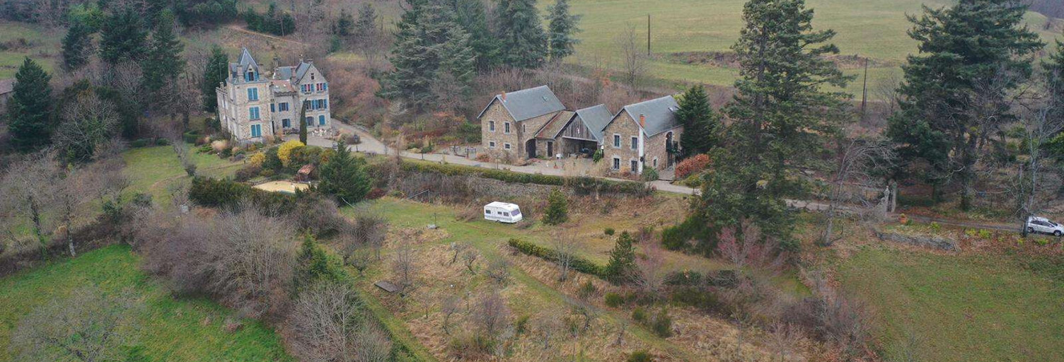 Maison 27 Pièces 780 m² à vendre à Saint-Agrève (07320)