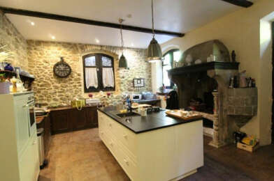 Maison 27 pièces 900000 €