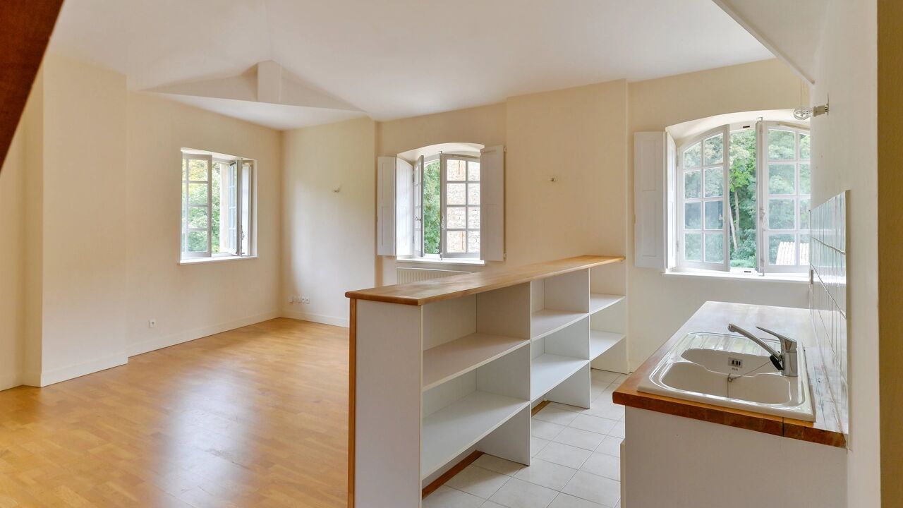 appartement 2 pièces 78 m2 à Curis-Au-Mont-d'Or (69250)