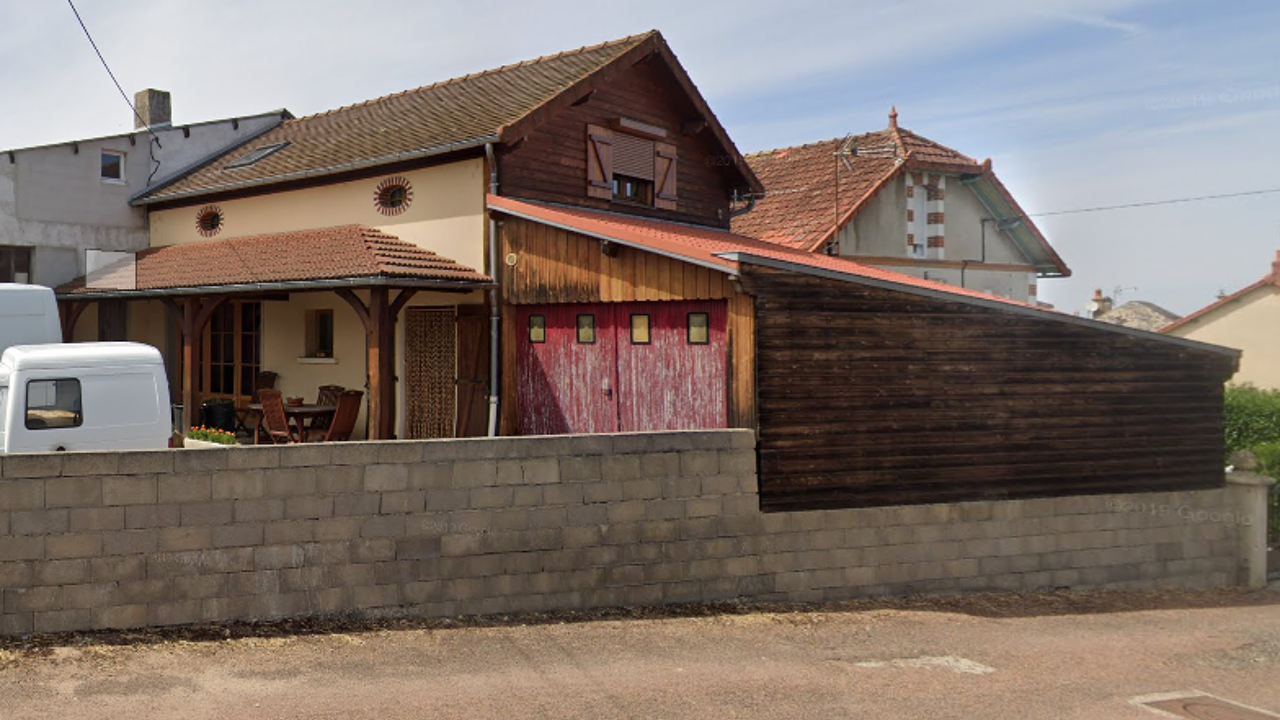 maison 4 pièces 88 m2 à vendre à Cercy-la-Tour (58340)