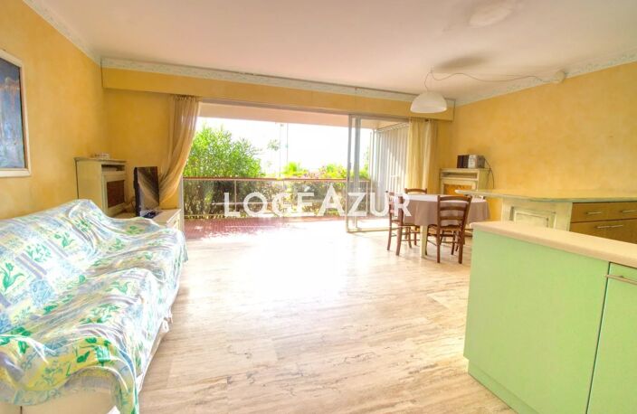 Vente Appartement T3 Face Mer GOLFE-JUAN — photo 4