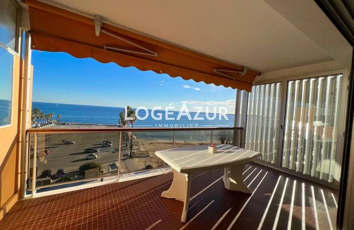 VENTE APPARTEMENT FRONT DE MER - 1 CHAMBRE - PARKING — photo 2
