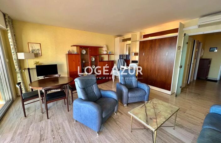 VENTE APPARTEMENT FRONT DE MER - 1 CHAMBRE - PARKING — photo 4