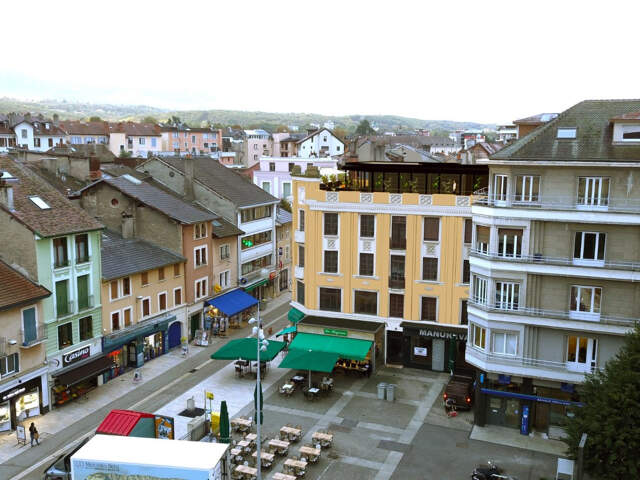 CHARME et CARACTERE - APPARTEMENT T4 - 125 m2 — photo du bien