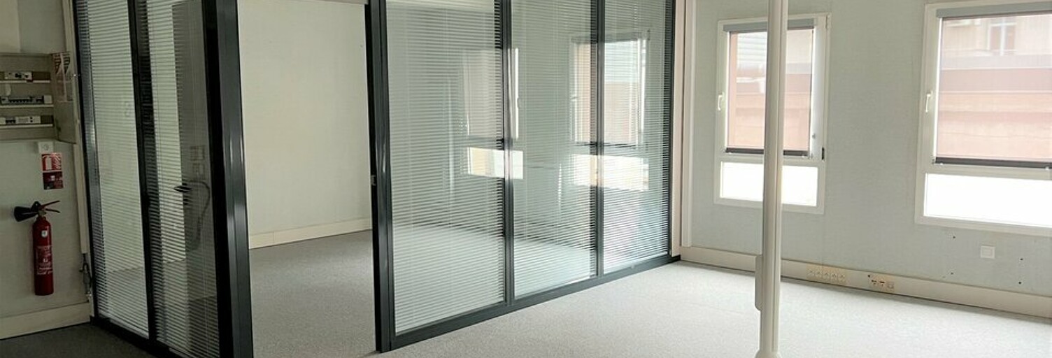 Bureau  137 m² à louer à Tours (37000)