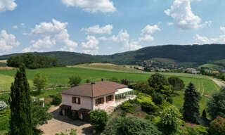 Maison 8 Pièces 205 m² à vendre à Saint-Pierre-la-Palud (69210)