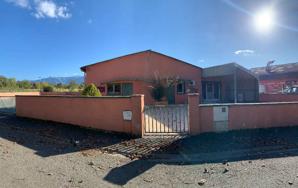 Local commercial  T5 à vendre Bidos 64400