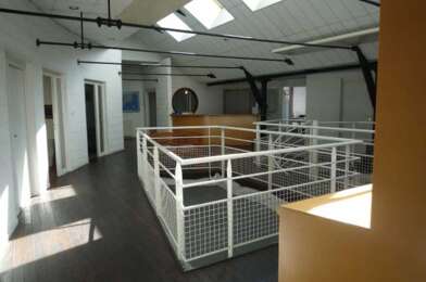 Local industriel  7794 €