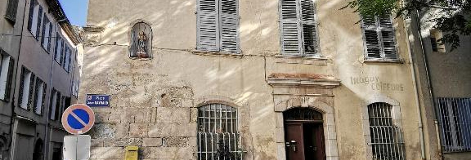 Maison 9 Pièces 200 m² à vendre à Brignoles (83170)