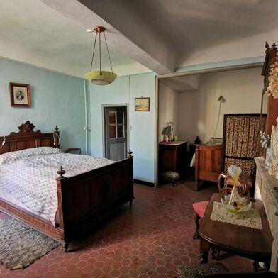 Maison 9 pièces 90000 €