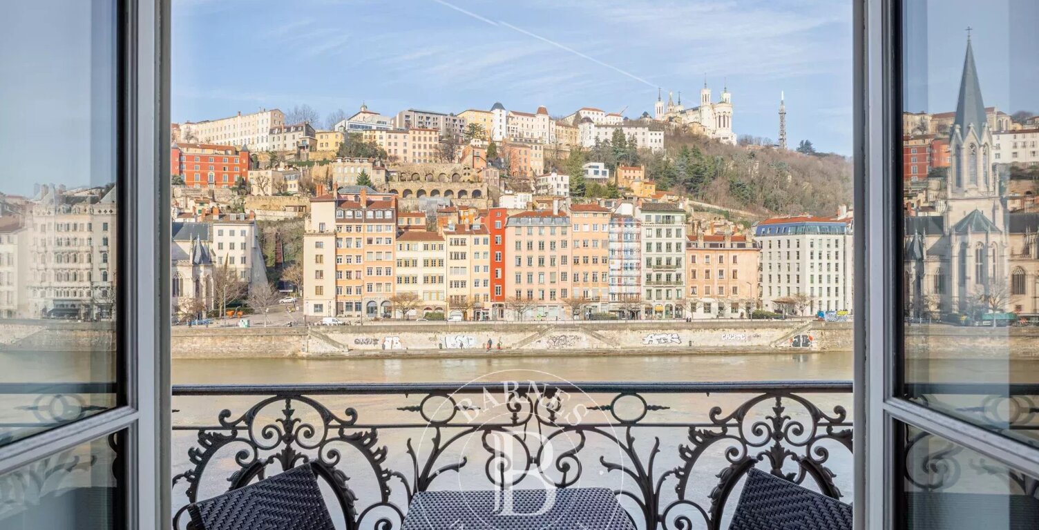 Lyon 2 - Ainay - Quai de Saône - Appartement de 244,16 m² - 3 Chambres — photo 1