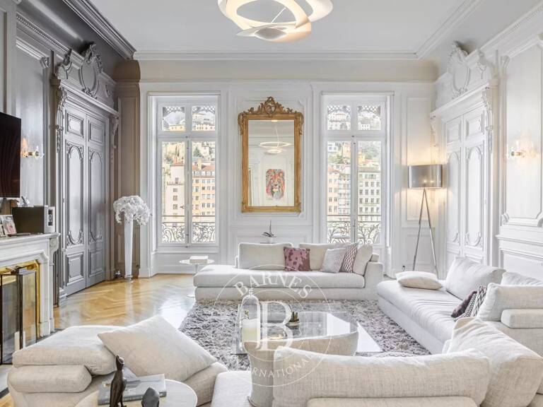 Lyon 2 - Ainay - Quai de Saône - Appartement de 244,16 m² - 3 Chambres — photo 1