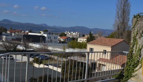 Villa / Maison 4 pièces  à vendre Montélimar 26200